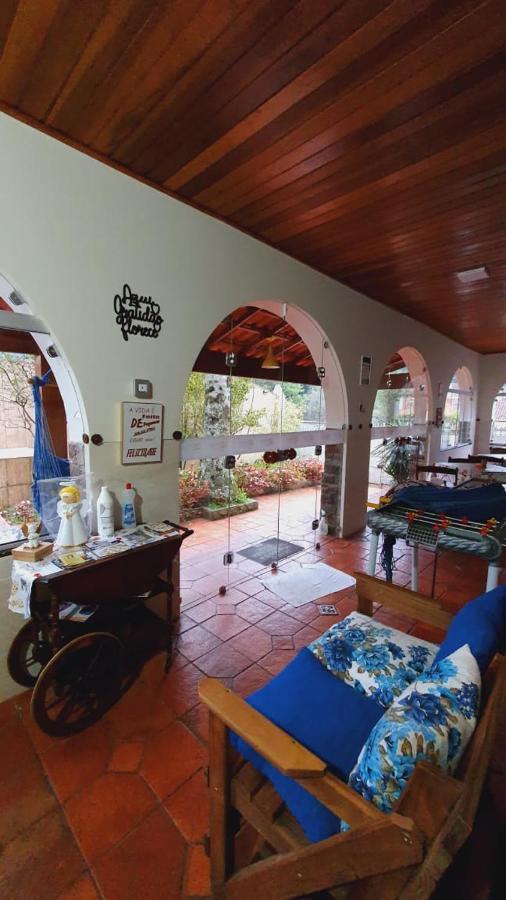 Village Hostel Petrópolis エクステリア 写真